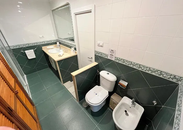 Lemon Tree Corazon De Grupo Ac Gestion Кадіс